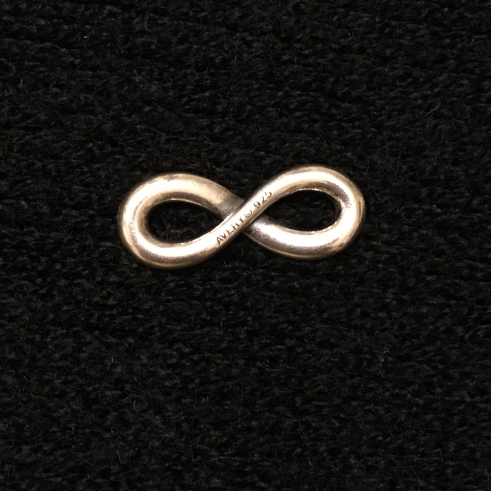 Infinity charm